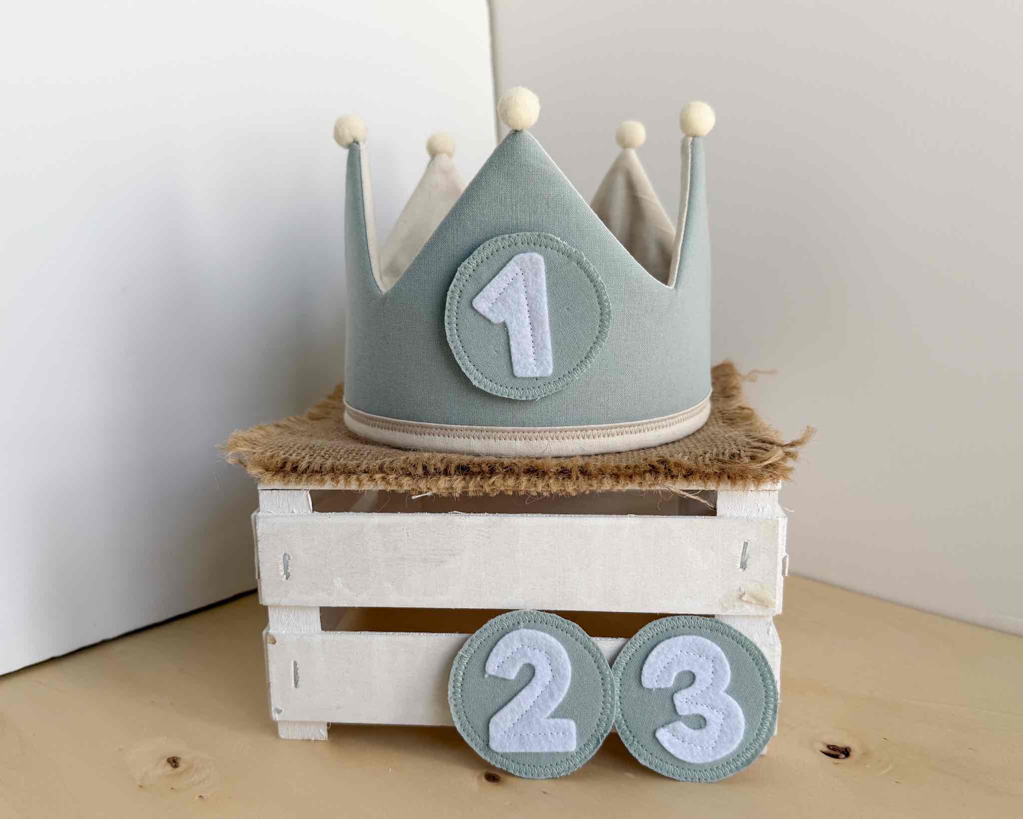 Corona Cumpleaños Lisa - Imagen 4